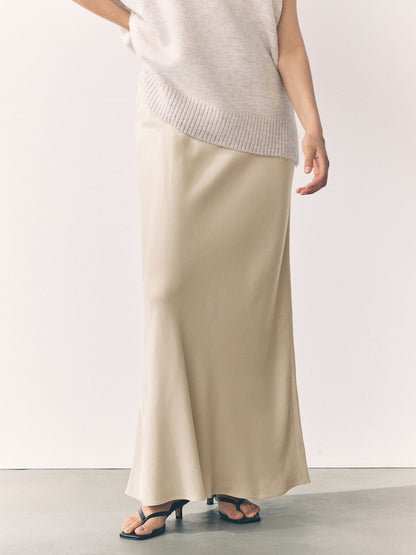 CHAMPAGNE SKIN | SATIN MIDI SKIRT